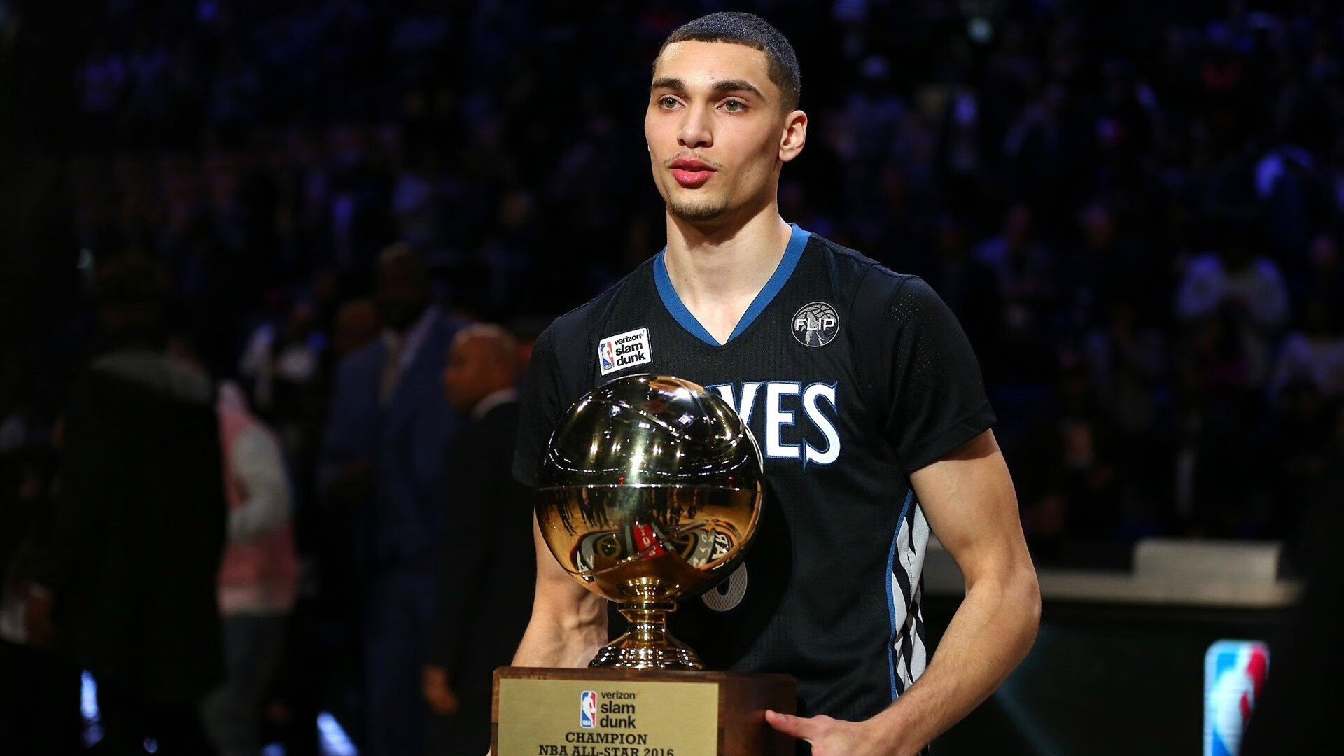 开云真人-湖人内线组合赛场配合渐入佳境，湖人 内线