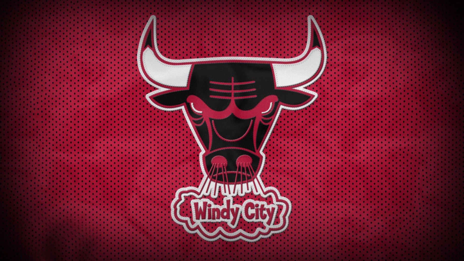 莫莉·奥卡拉汉展现强大爆发力，莫利卡拉汉